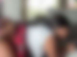 hissubwife's Live Sex Cam Show