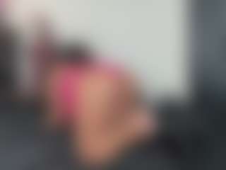 hissubwife's Live Sex Cam Show