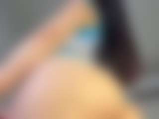Live cam show with Kittyy - New Brown Eyes on Camiplay Live