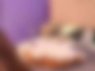 LittleeCherry's Live Sex Cam Show