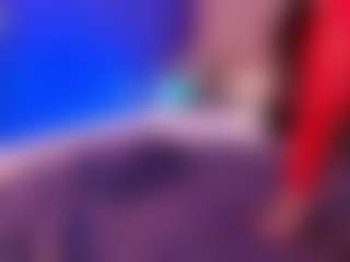 Live cam show with LittleeCherry - Public on crypto-cams