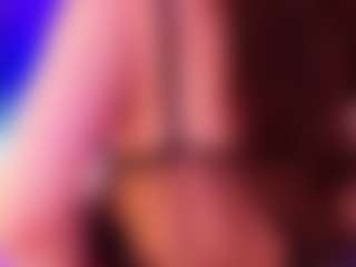 LittleeCherry's Live Sex Cam Show