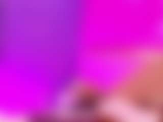 Live cam show with LittleeCherry - Petite on Camsoda