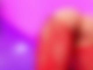 LittleeCherry's Live Sex Cam Show