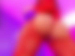 LittleeCherry's Live Sex Cam Show