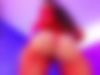 LittleeCherry's Live Sex Cam Show