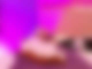 Live cam show with LittleeCherry - Public on slutload