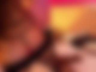 LittleeCherry's Live Sex Cam Show