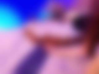 LittleeCherry's Live Sex Cam Show