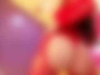 LittleeCherry's Live Sex Cam Show