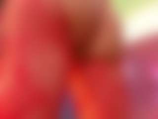 LittleeCherry's Live Sex Cam Show