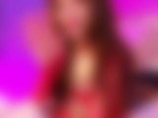 LittleeCherry's Live Sex Cam Show