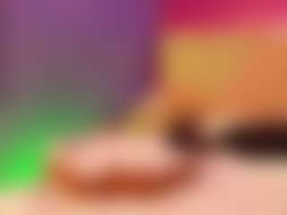 LittleeCherry's Live Sex Cam Show