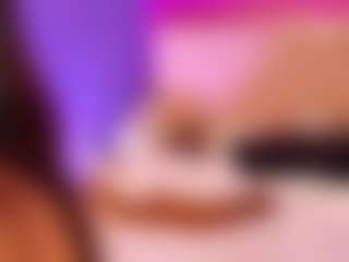 LittleeCherry's Live Sex Cam Show