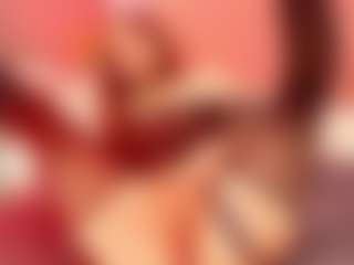 LittleeCherry's Live Sex Cam Show