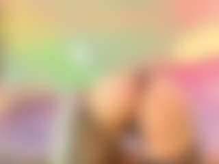 LittleeCherry's Live Sex Cam Show