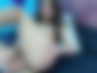 LittleeCherry's Live Sex Cam Show