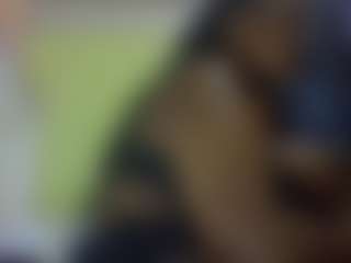 Live cam show with sauccyspoilage - Ebony on CamClone | kenya