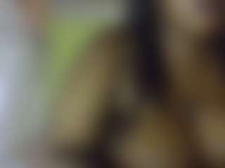 Live cam show with sauccyspoilage - Fingerass on CSO-WL