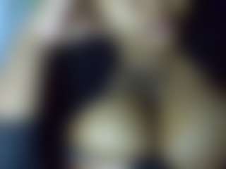 sauccyspoilage's Live Sex Cam Show