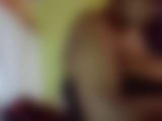 Live cam show with sauccyspoilage - Ass Clapping on Camsoda