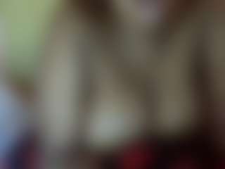 Live cam show with sauccyspoilage - Oil on xxxlivecams.org