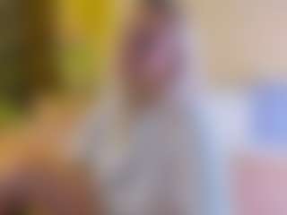 Live cam show with Debbie - Blonde Hair on Gym Cam Girls