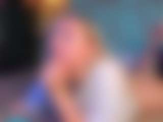 Live cam show with Debbie - Camel Toe on sexytreat.net