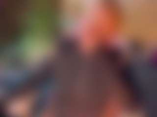 Live cam show with Debbie - Camel Toe on Soda Cam