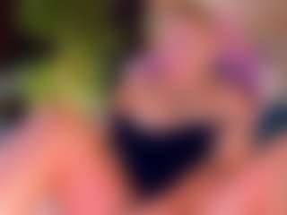 Live cam show with Debbie - Solo on Cam Slut