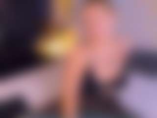 Live cam show with Debbie - Blonde Hair Amateur on Camsoda