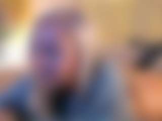 Live cam show with Debbie - Sph on madthumbs