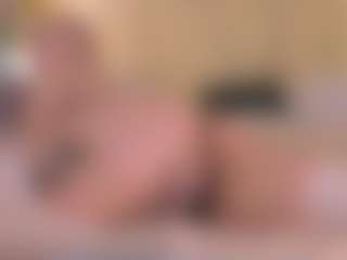 Live cam show with Debbie - Tittyfuck on Camsoda