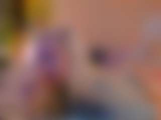 Live cam show with Debbie - Dildo Or Vibrator on https://playwithruby.com