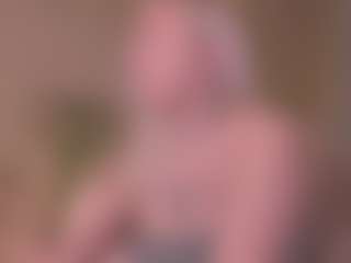 Live cam show with Debbie - Big Ass on Dare Cams