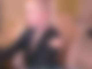 Live cam show with Debbie - Sph on Dare Cams