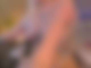 Live cam show with Debbie - Brown Eyes Blonde Hair on Cam Slut