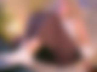 Live cam show with Debbie - Blonde Hair on Livezox