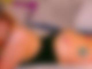 Live cam show with Debbie - Camel Toe on SpankPalCams