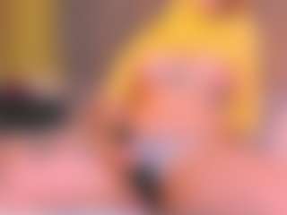 Live cam show with Debbie - Foot Fetish Blonde Hair on Camsoda