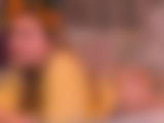 Live cam show with Debbie - Blonde Hair on CamClone