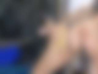 Live cam show with erika-ortiz - Spanks on Milfs Live