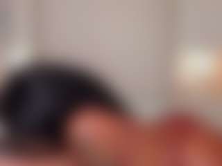 Live cam show with Jade Moller - Hot on Sweet Sext