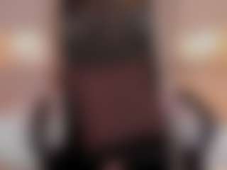 Live cam show with Jade Moller - Dildo on Dolls Live