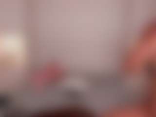 Live cam show with Jade Moller - Spank Ebony on Camsoda