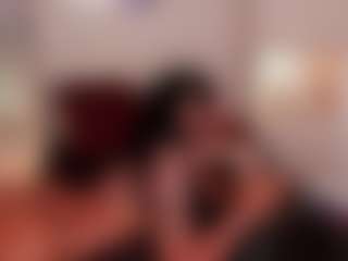 Live cam show with Jade Moller - Squirt on Camsoda