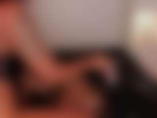 Live cam show with Jade Moller - Black College on sexylive.show