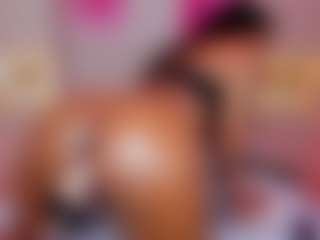 Live cam show with Jade Moller - Tease Ebony on Camsoda | colombia