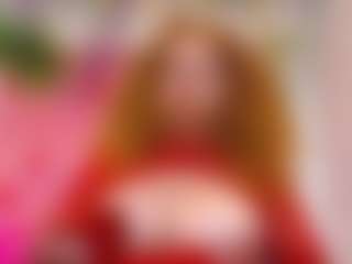 Live cam show with blondesquirt - Fingering on AdultVida.com