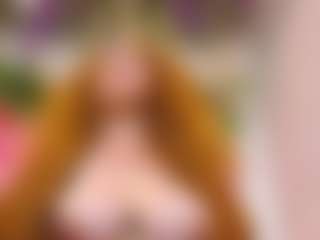 blondesquirt's Live Sex Cam Show
